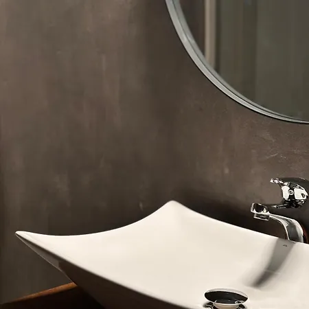 Bluenest Apartment *